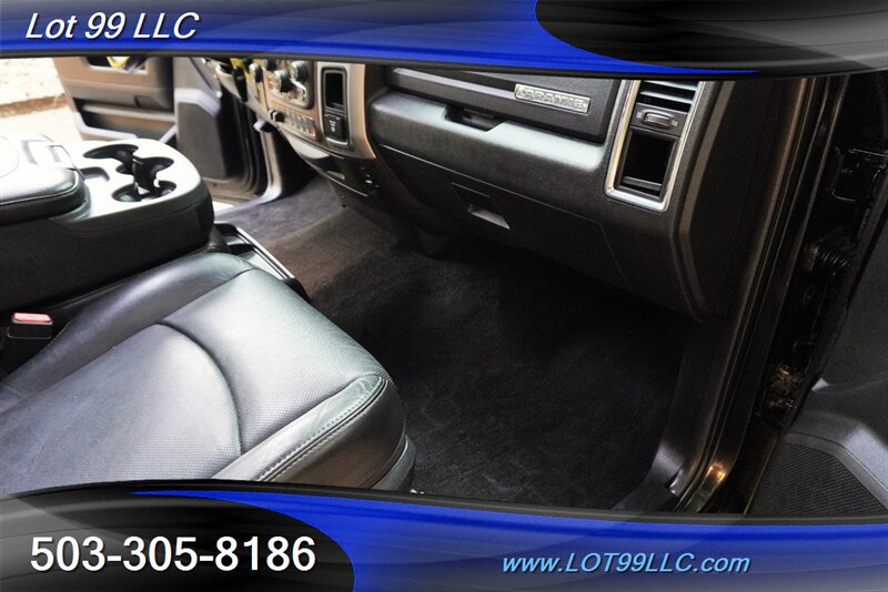 Used 2014 RAM 2500 Laramie w/ Black Appearance Group AWD/4WD image 34