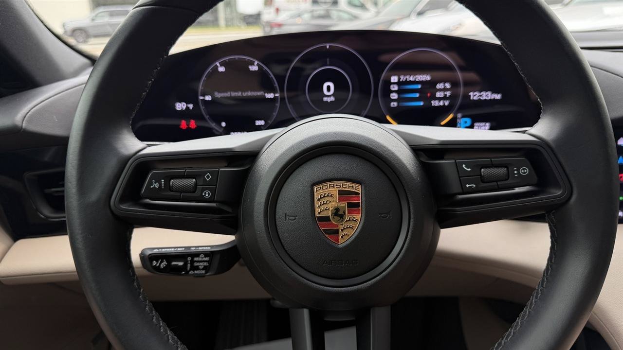 Used 2021 Porsche Taycan RWD image 45