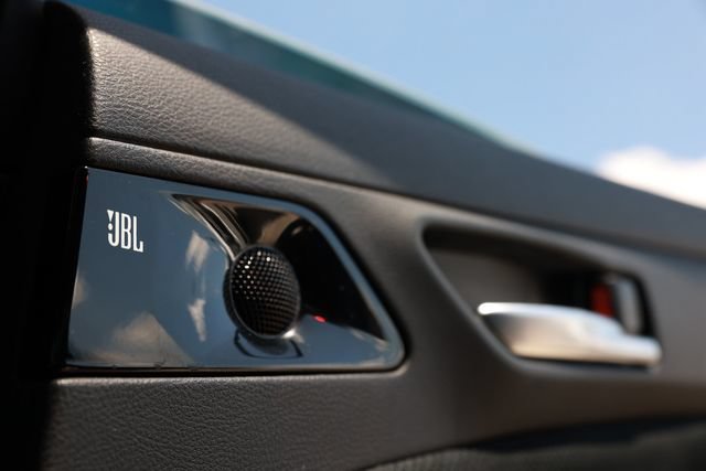 Used 2019 Toyota Avalon Touring FWD image 49