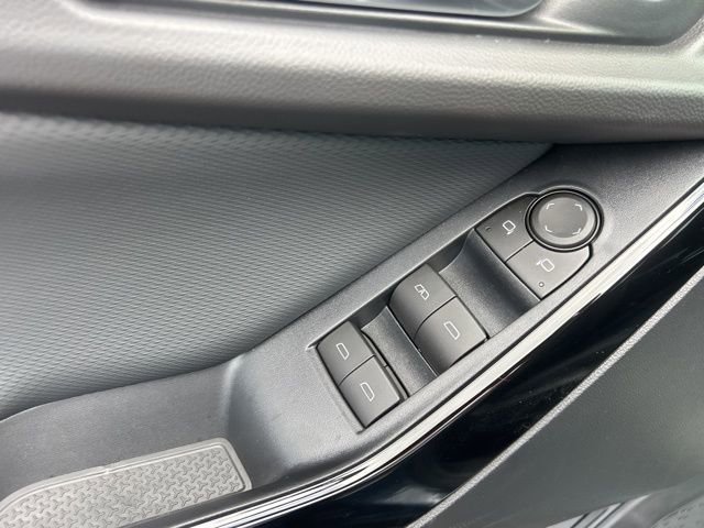 New 2026 Chevrolet Equinox LT w/ Convenience Package II image 13