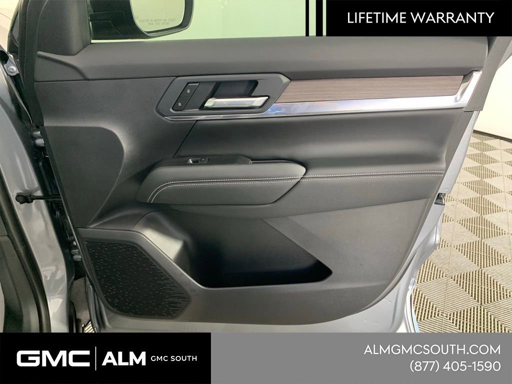 New 2026 GMC Terrain Denali AWD/4WD image 30