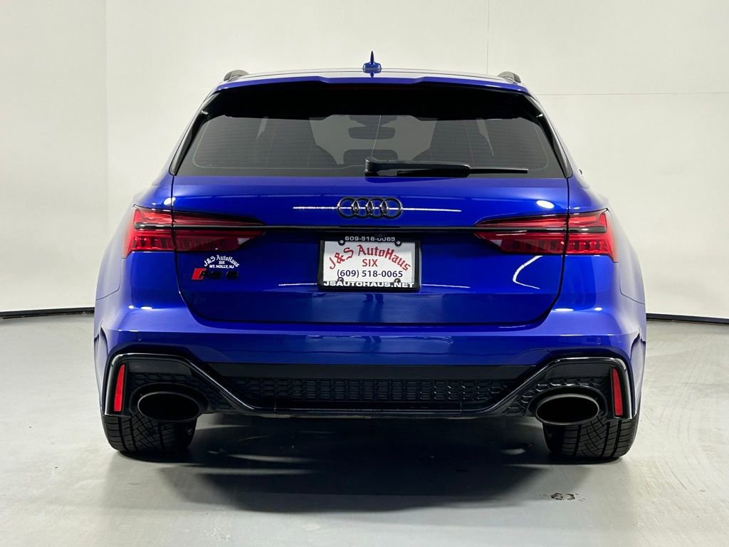 Used 2023 Audi RS 6 AWD/4WD image 7
