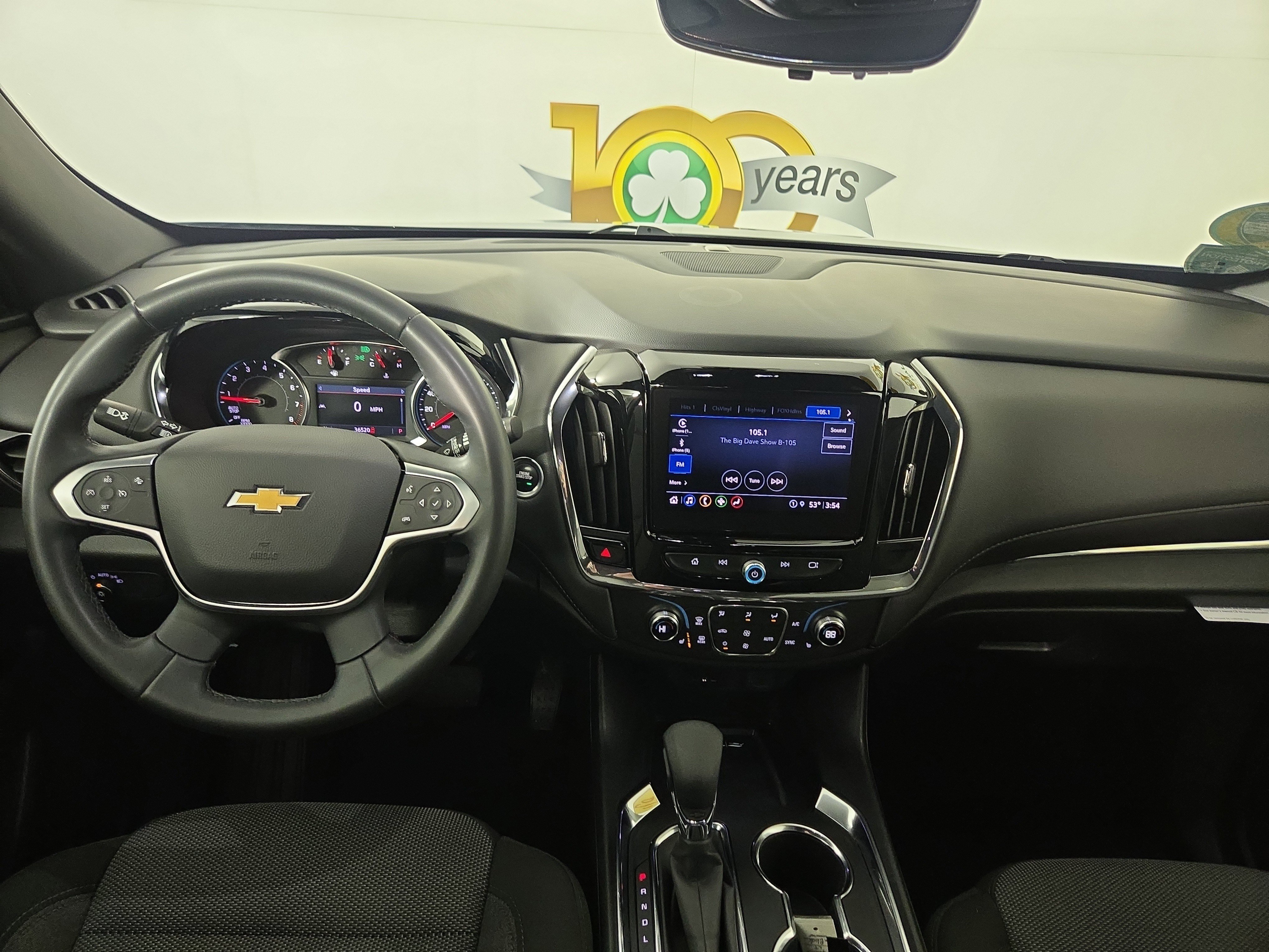 Certified 2023 Chevrolet Traverse LT w/ Rear Camera Mirror Package image 14