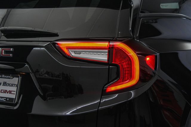 Used 2024 GMC Terrain SLE w/ Driver Convenience Package AWD/4WD image 11