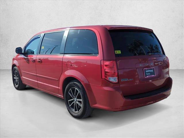 Used 2014 Dodge Grand Caravan SXT w/ Blacktop Package FWD image 7