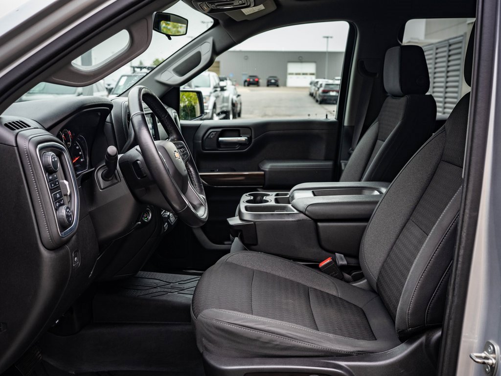 Used 2021 Chevrolet Silverado 1500 LT w/ Z71 Off-Road Package image 20