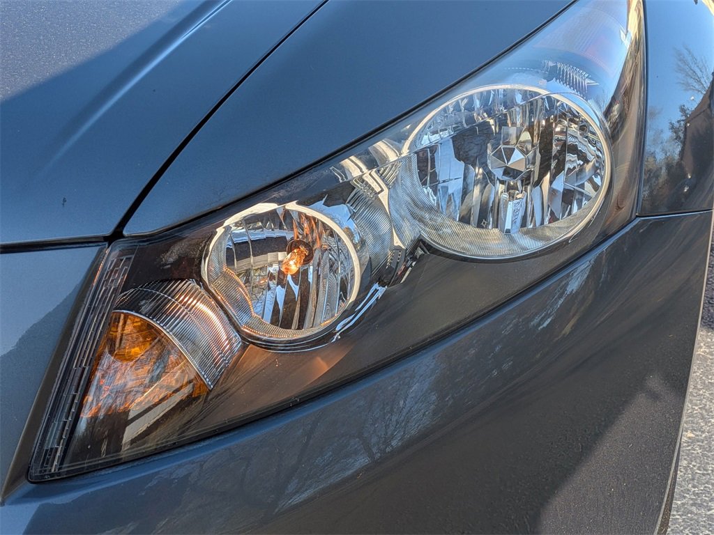 Used 2010 Honda Accord LX-P image 7