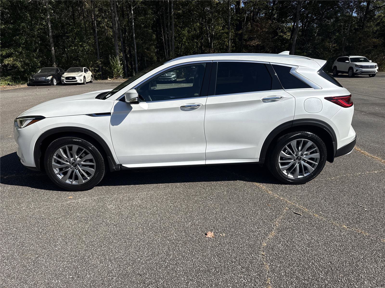 Certified 2025 INFINITI QX50 Luxe image 29