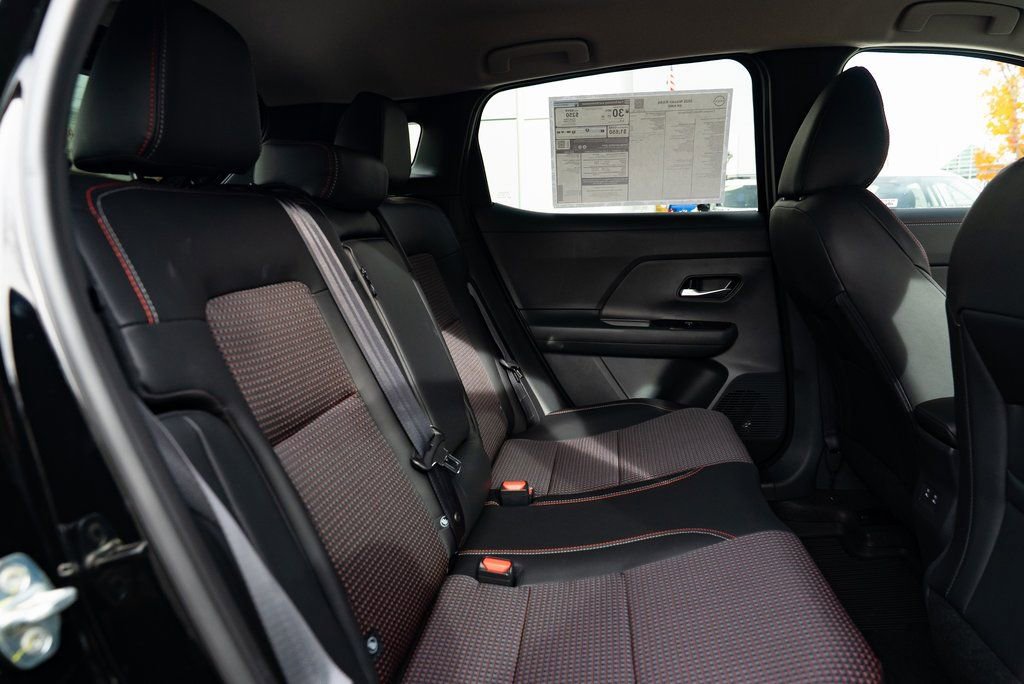 New 2026 Nissan Kicks SR w/ Cold Weather Package AWD/4WD image 22