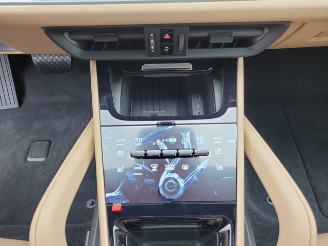 New 2026 Porsche Cayenne AWD/4WD image 36