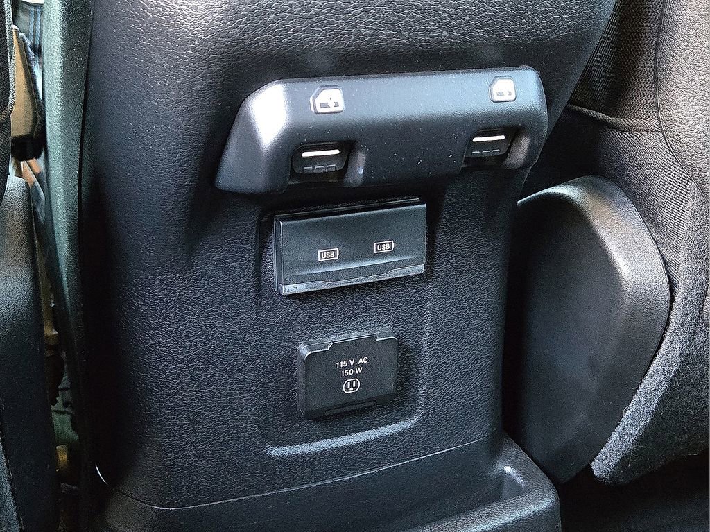 Used 2023 Jeep Wrangler Unlimited Rubicon 4xe image 18