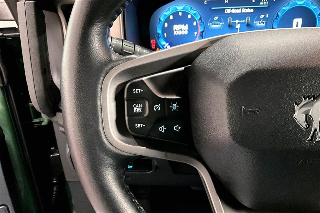 Used 2025 Ford Bronco Outer Banks image 17