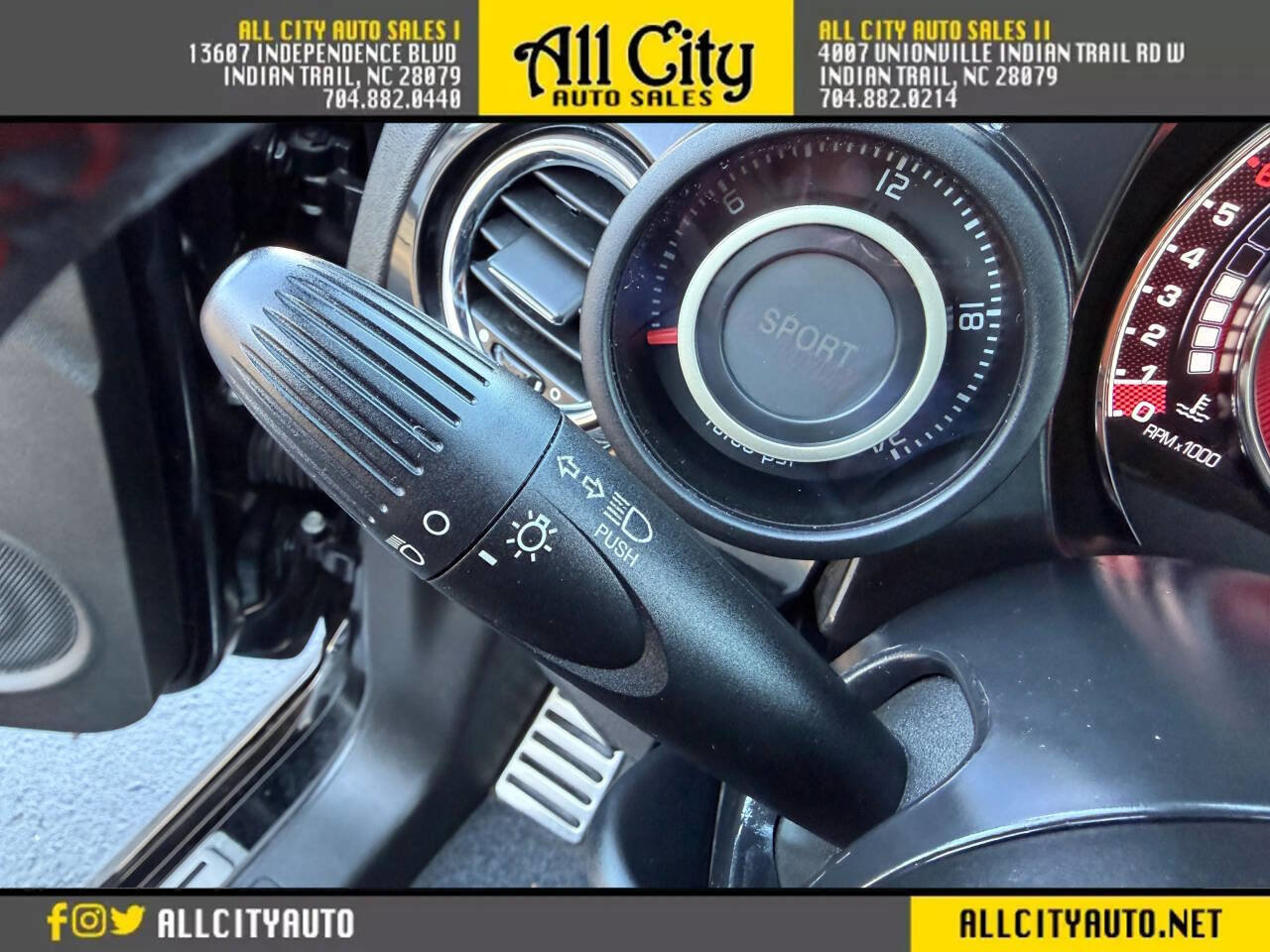 Used 2015 FIAT 500 Abarth w/ Beats Audio Package image 18