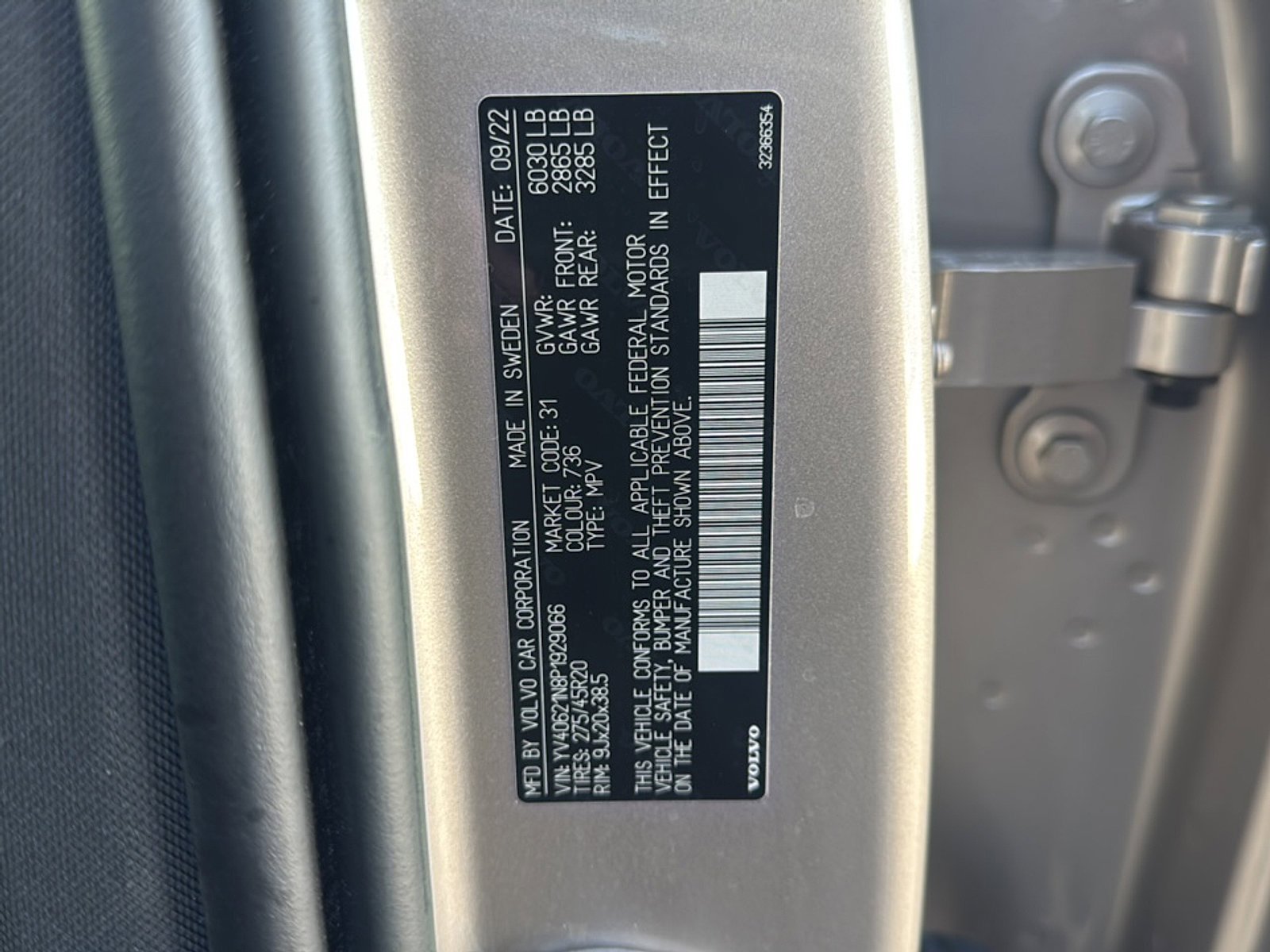 Used 2023 Volvo XC90 B6 Plus w/ Protection Package image 49