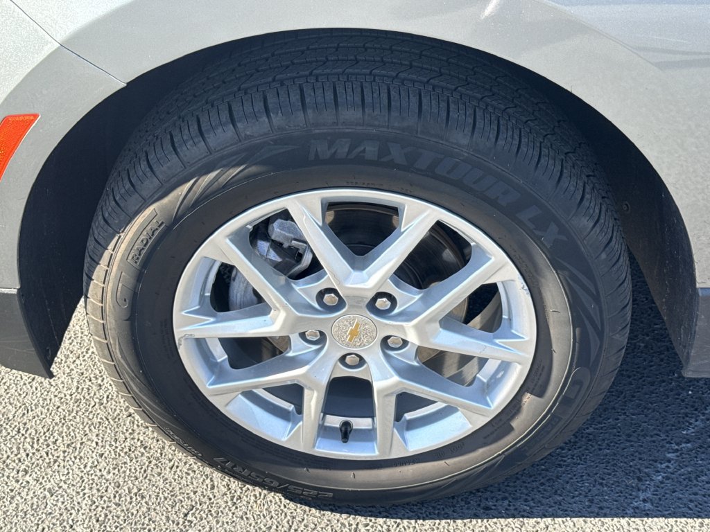 Used 2024 Chevrolet Equinox LT AWD/4WD image 11