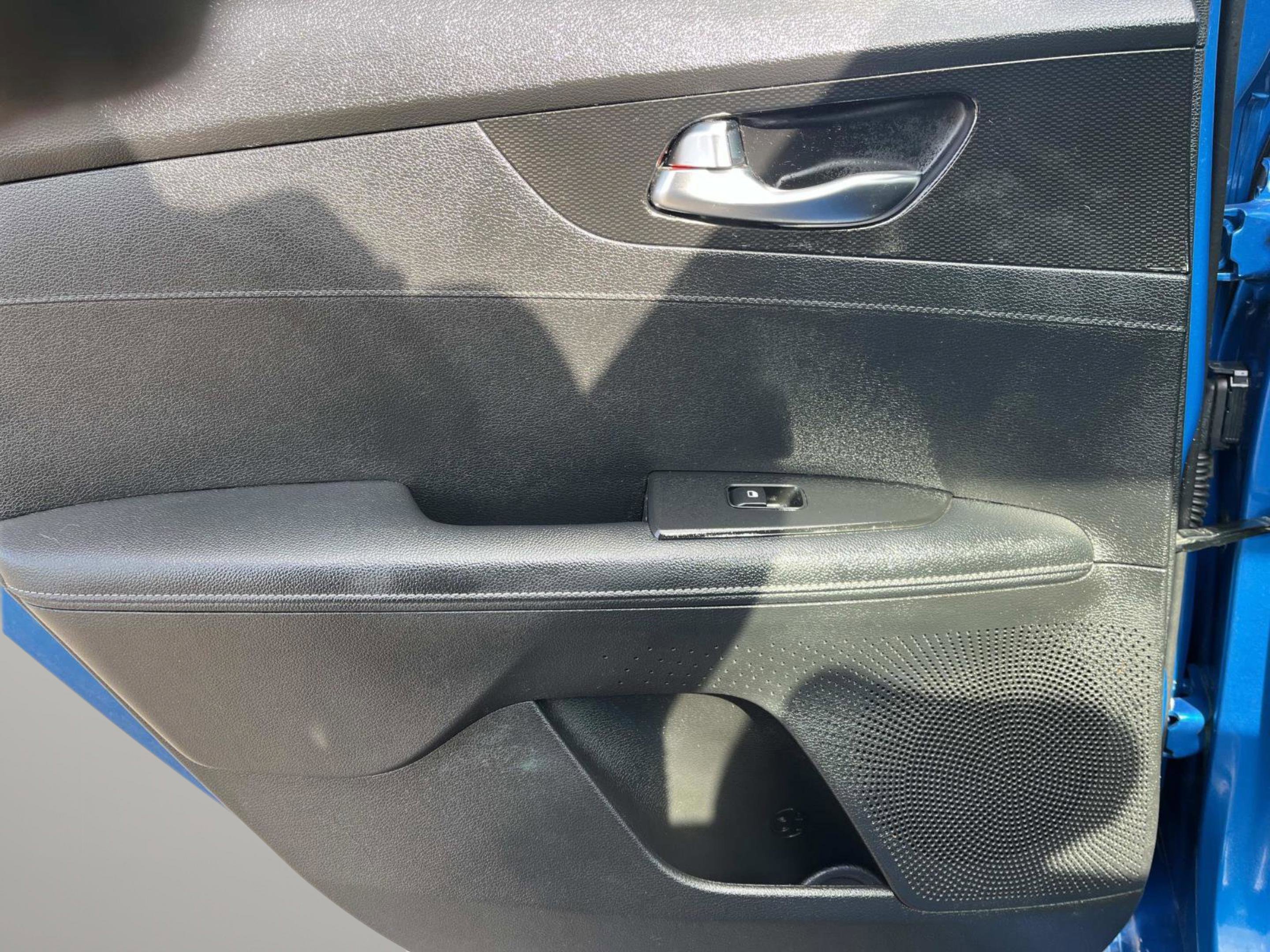 Used 2022 Kia Forte GT-Line image 14