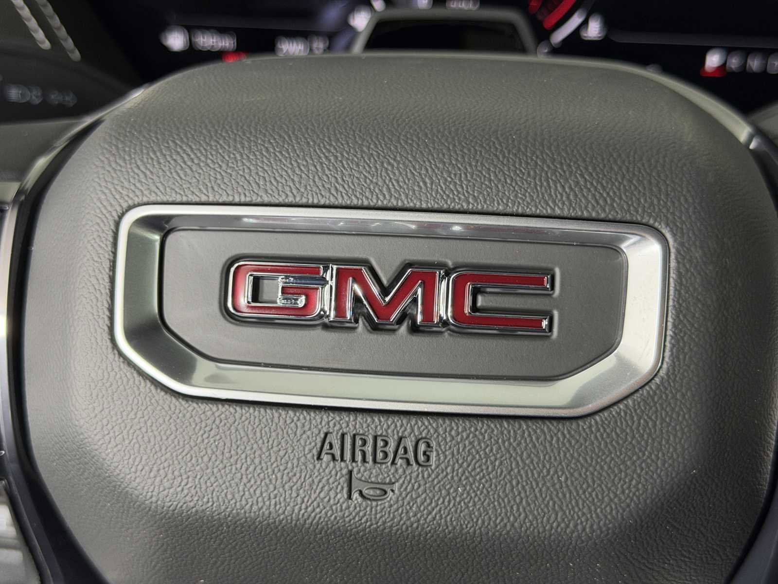 New 2026 GMC Yukon AT4 Ultimate w/ LPO, Floor Liner Package AWD/4WD image 29