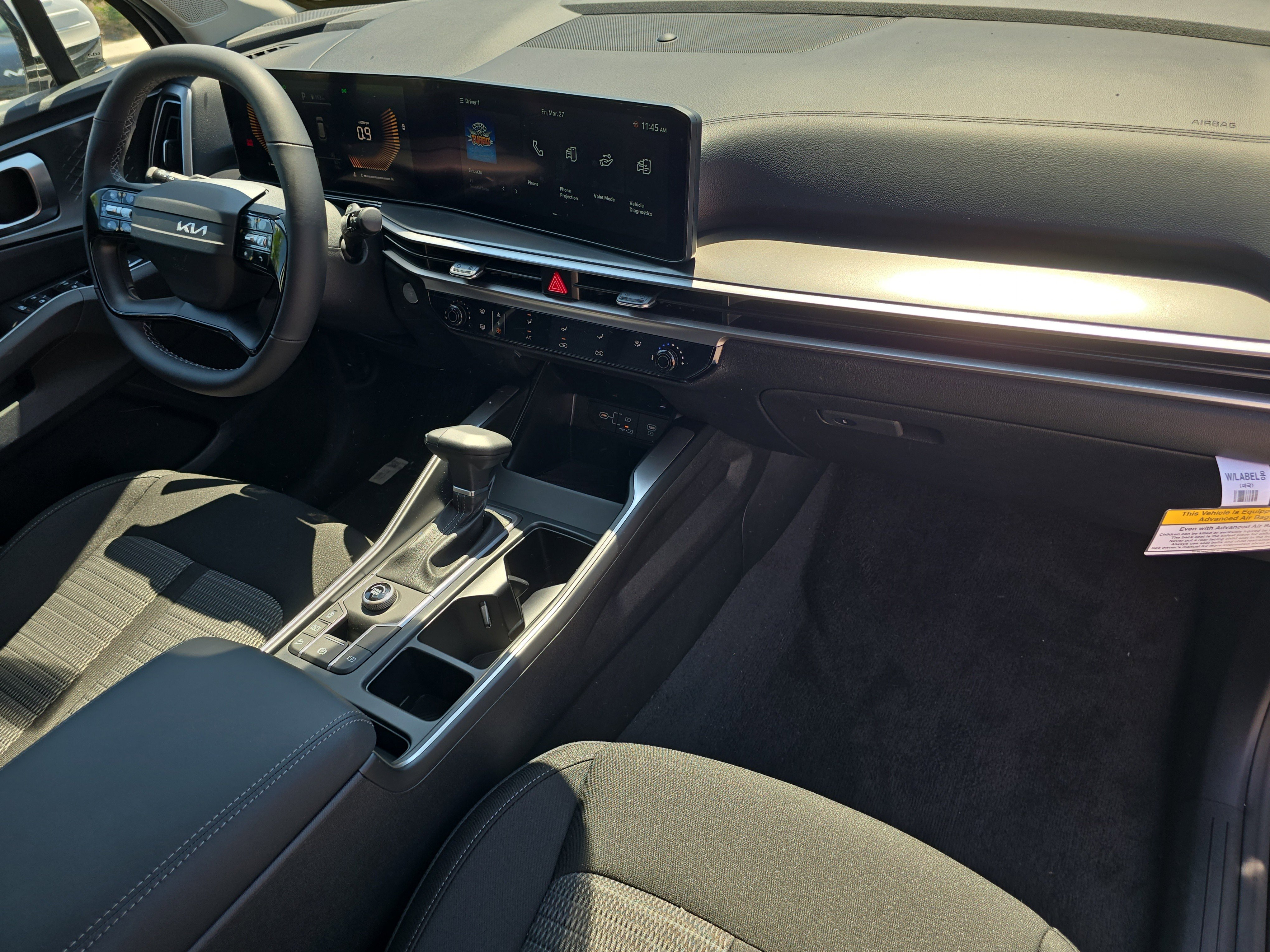 New 2026 Kia Sorento LX FWD image 11