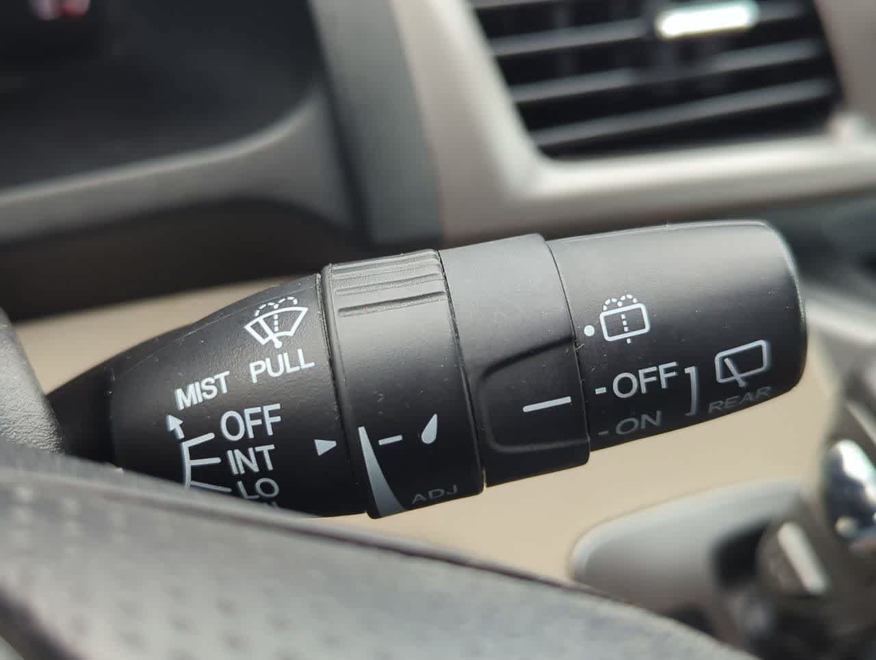 Used 2016 Honda Odyssey LX image 26