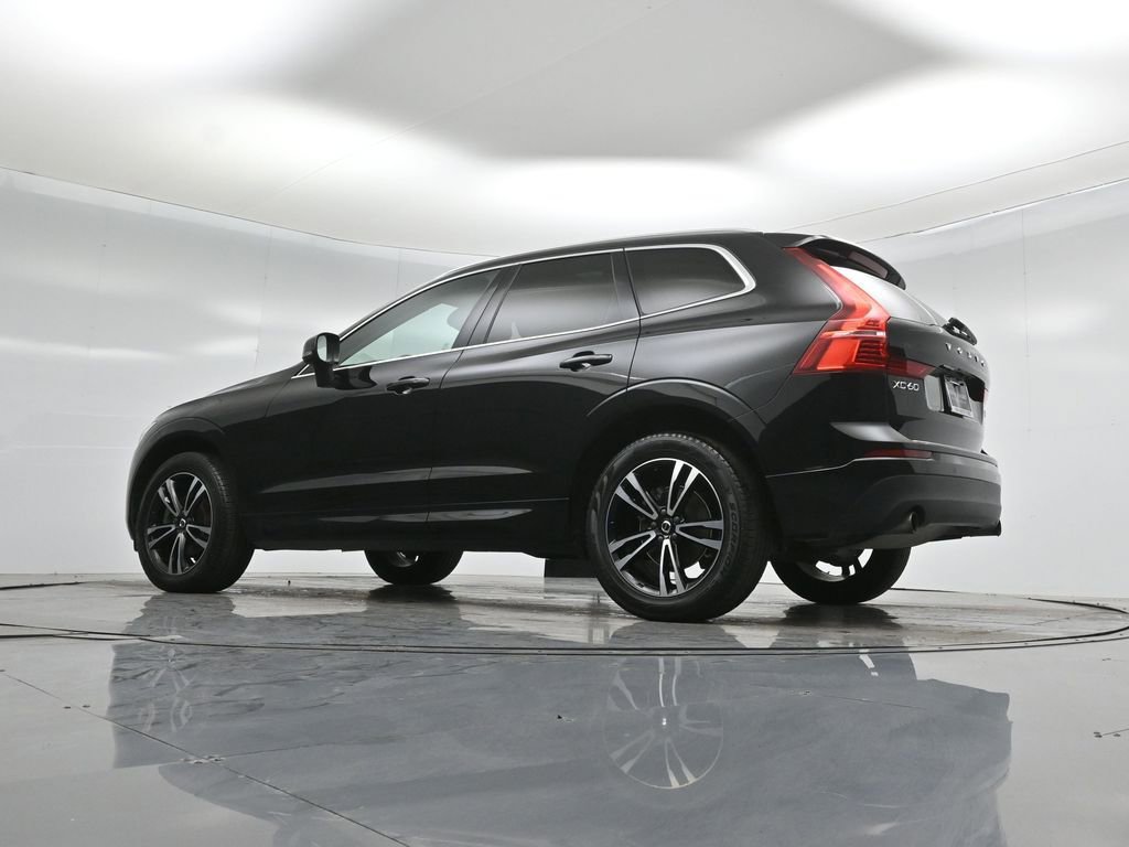 Used 2021 Volvo XC60 T5 Momentum w/ Premium Package image 51
