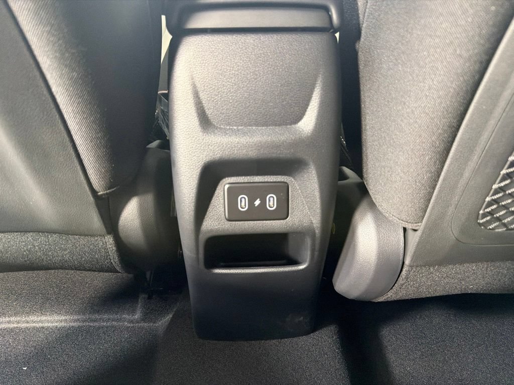 New 2026 Hyundai Venue SEL FWD image 23