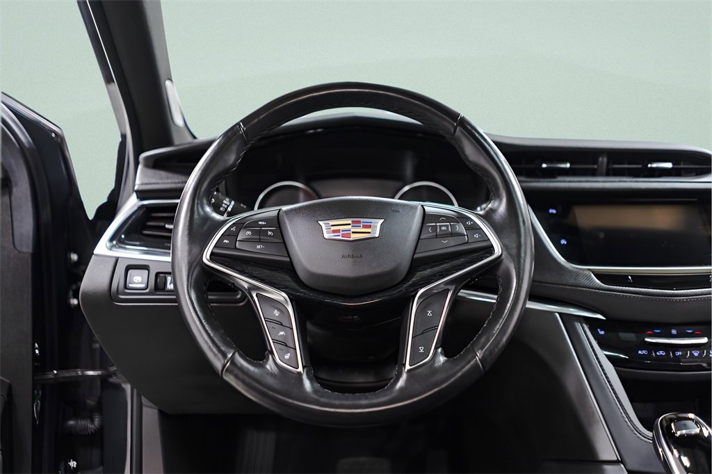 Used 2022 Cadillac XT5 Premium Luxury w/ LPO, Floor Liner Package image 10