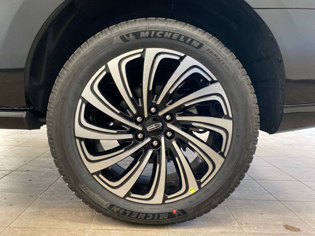 New 2025 Lincoln Navigator Black Label image 35