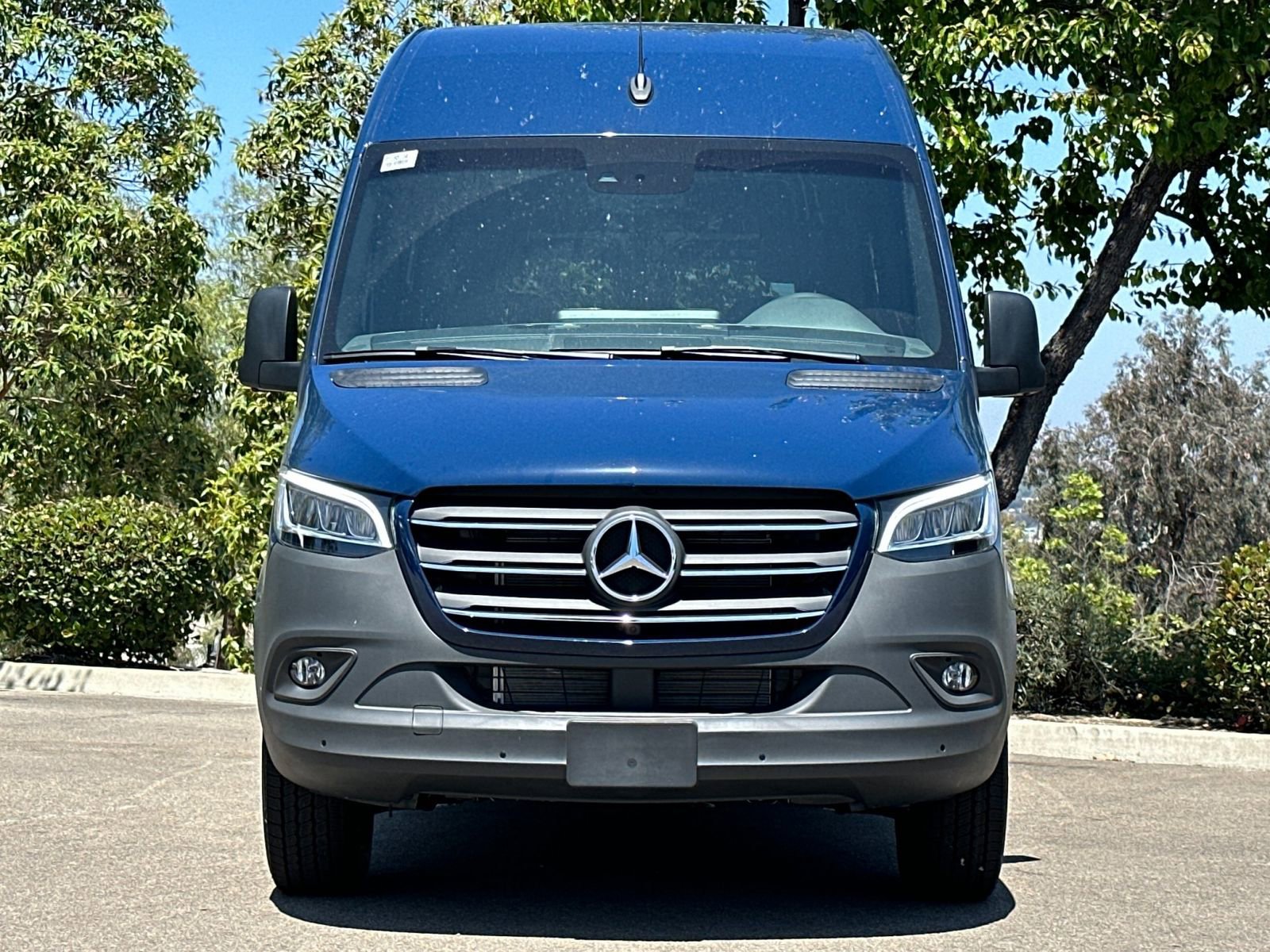 Used 2024 Mercedes-Benz Sprinter 144 Cargo image 8