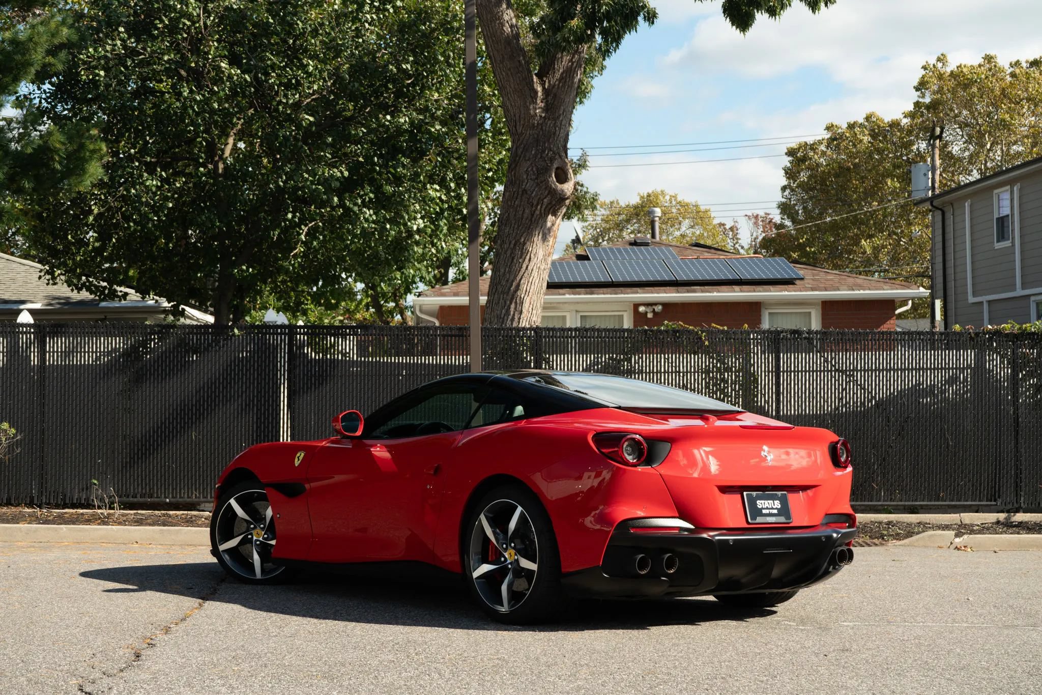 Used 2023 Ferrari Portofino M RWD image 12
