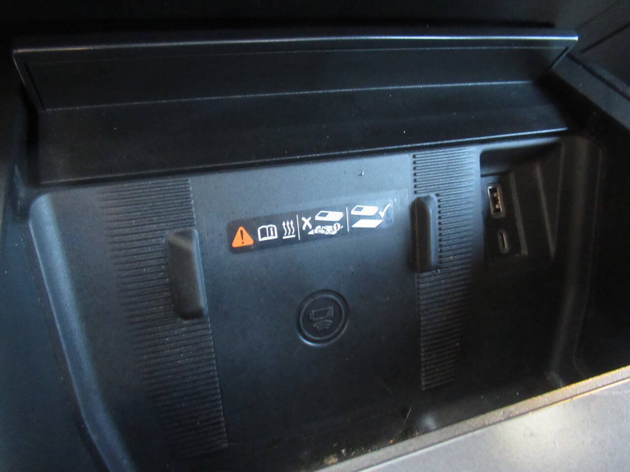 Used 2025 GMC Hummer EV 2X AWD/4WD image 48