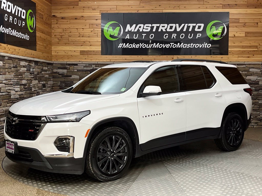 Used 2023 Chevrolet Traverse RS AWD/4WD image 29