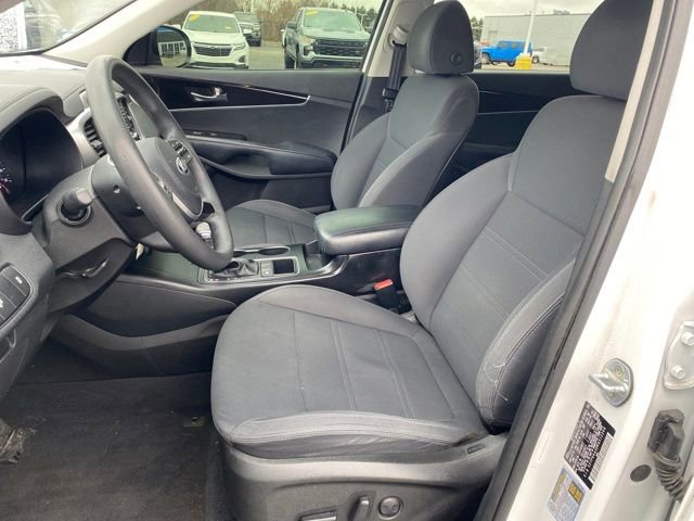 Used 2019 Kia Sorento LX image 15
