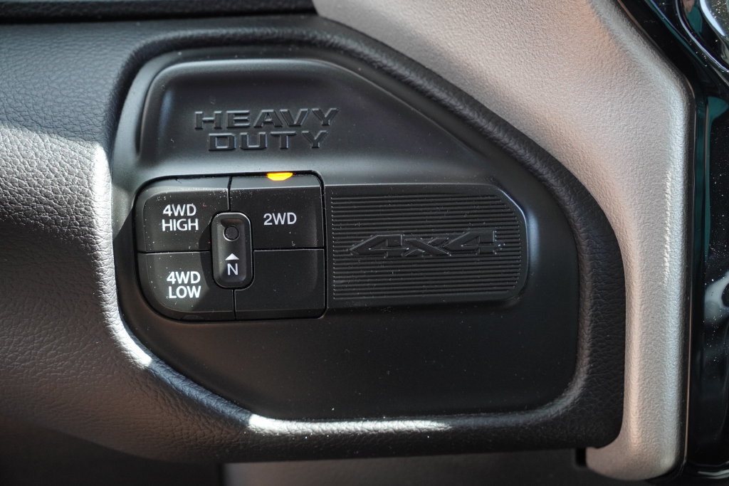 Certified 2023 RAM 2500 Laramie AWD/4WD image 32