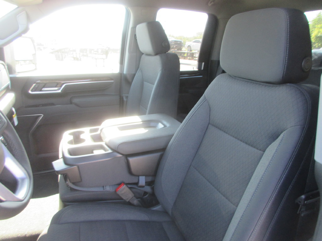 New 2026 GMC Sierra 2500 SLE w/ SLE Value Package; AWD/4WD image 13