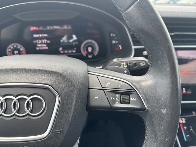 Used 2023 Audi Q7 3.0T Premium Plus w/ Premium Plus Package AWD/4WD image 21