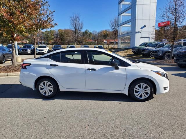Used 2025 Nissan Versa S w/ Trunk Package image 2