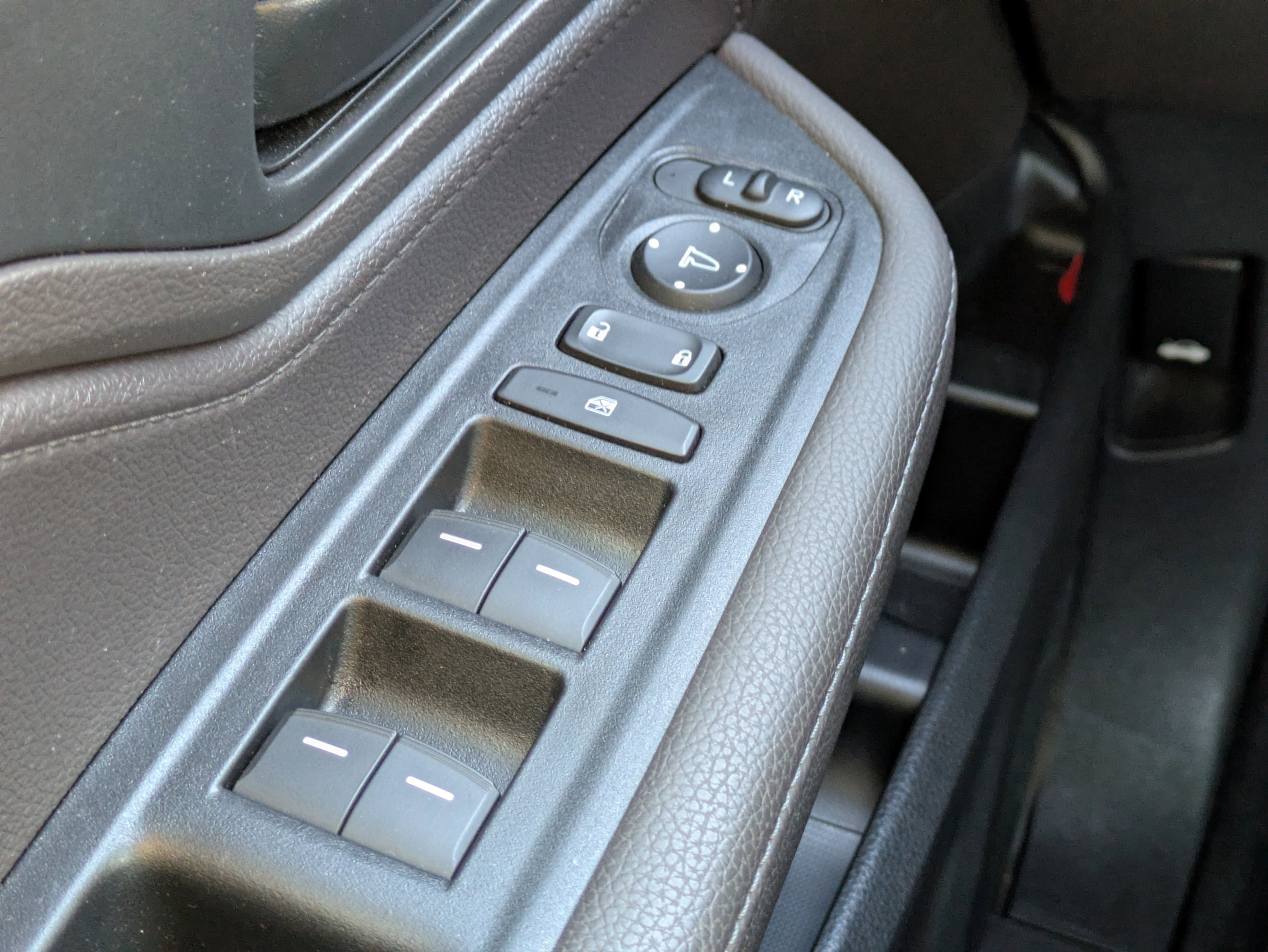 Used 2022 Honda Odyssey EX-L image 32