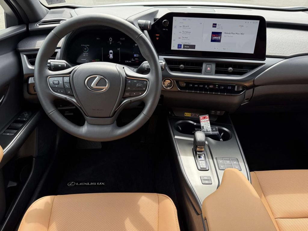 Used 2025 Lexus UX 300h AWD w/ Accessory Package (Z1) image 8