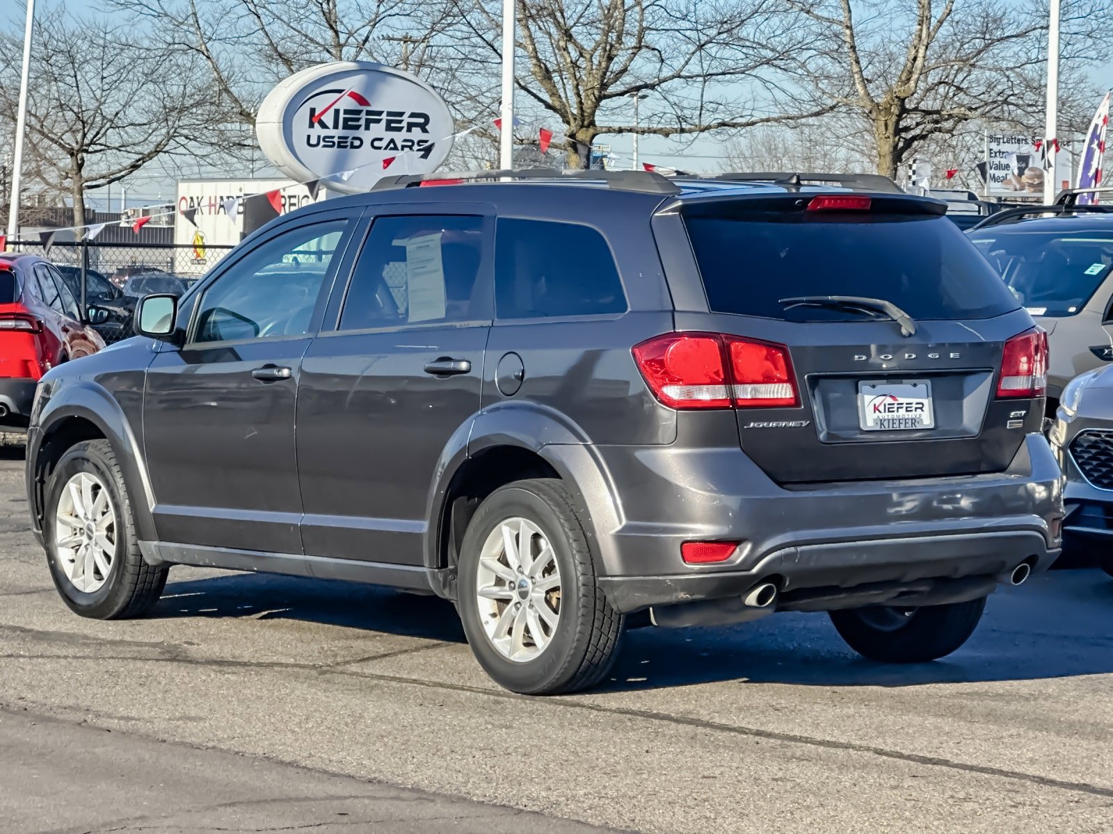 Used 2017 Dodge Journey SXT w/ Comfort/Convenience Group image 6