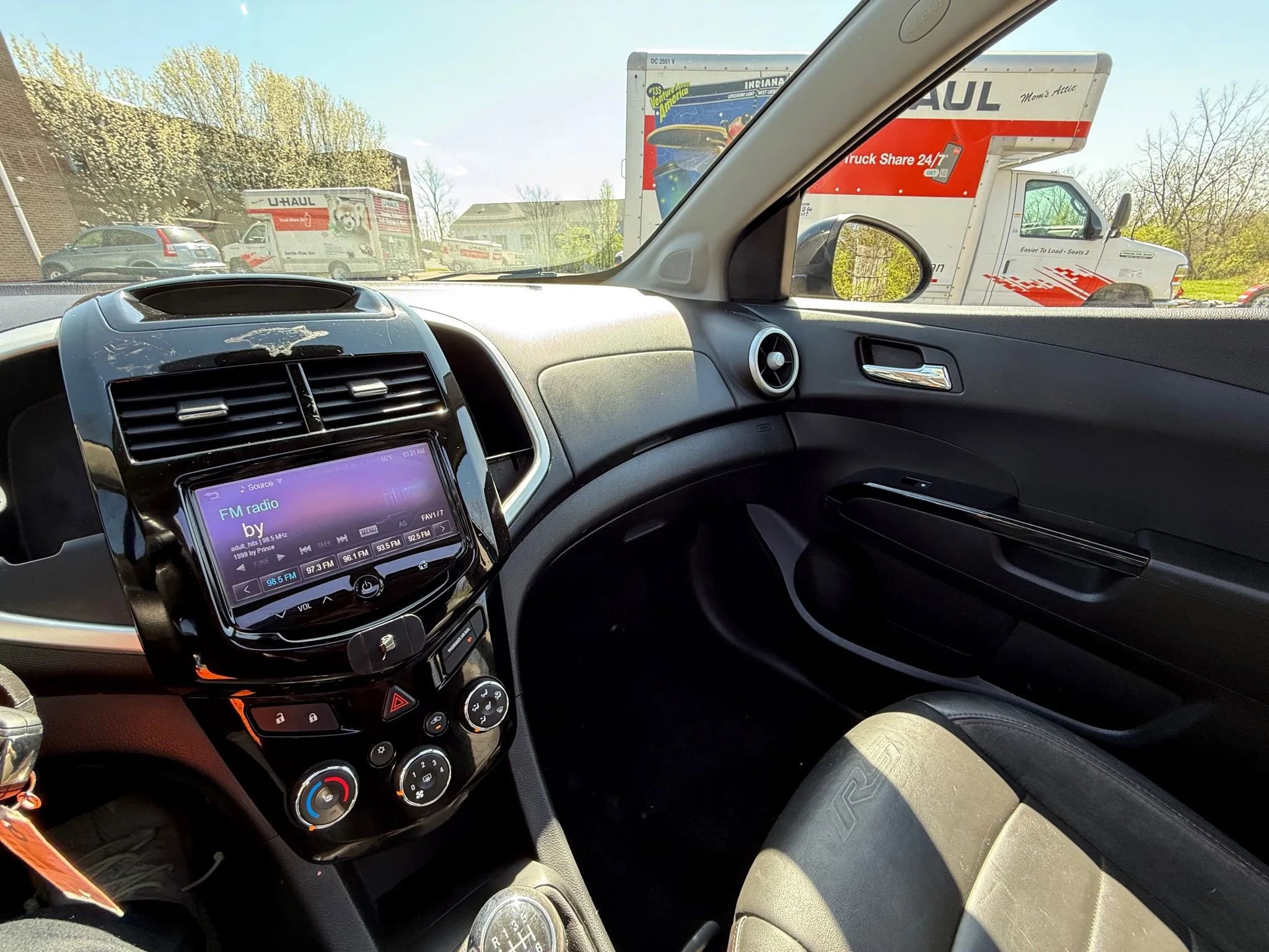 Used 2015 Chevrolet Sonic RS w/ Advanced Safety Package image 23