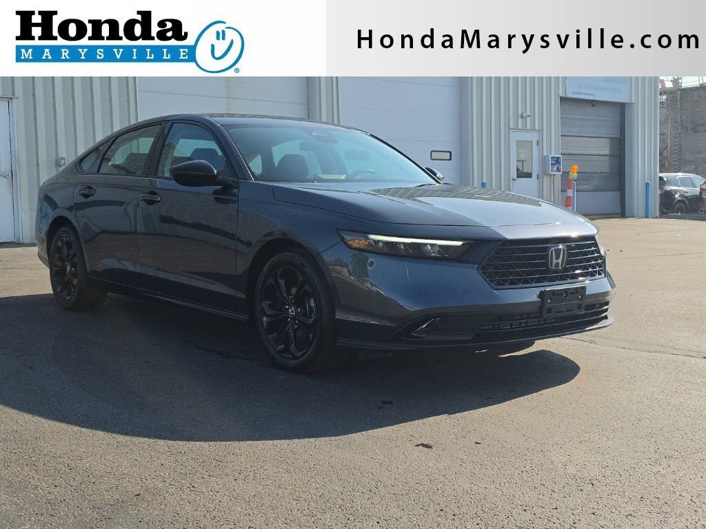 Used 2025 Honda Accord SE image 1
