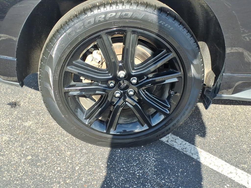 Used 2022 Ford Edge ST-Line image 9