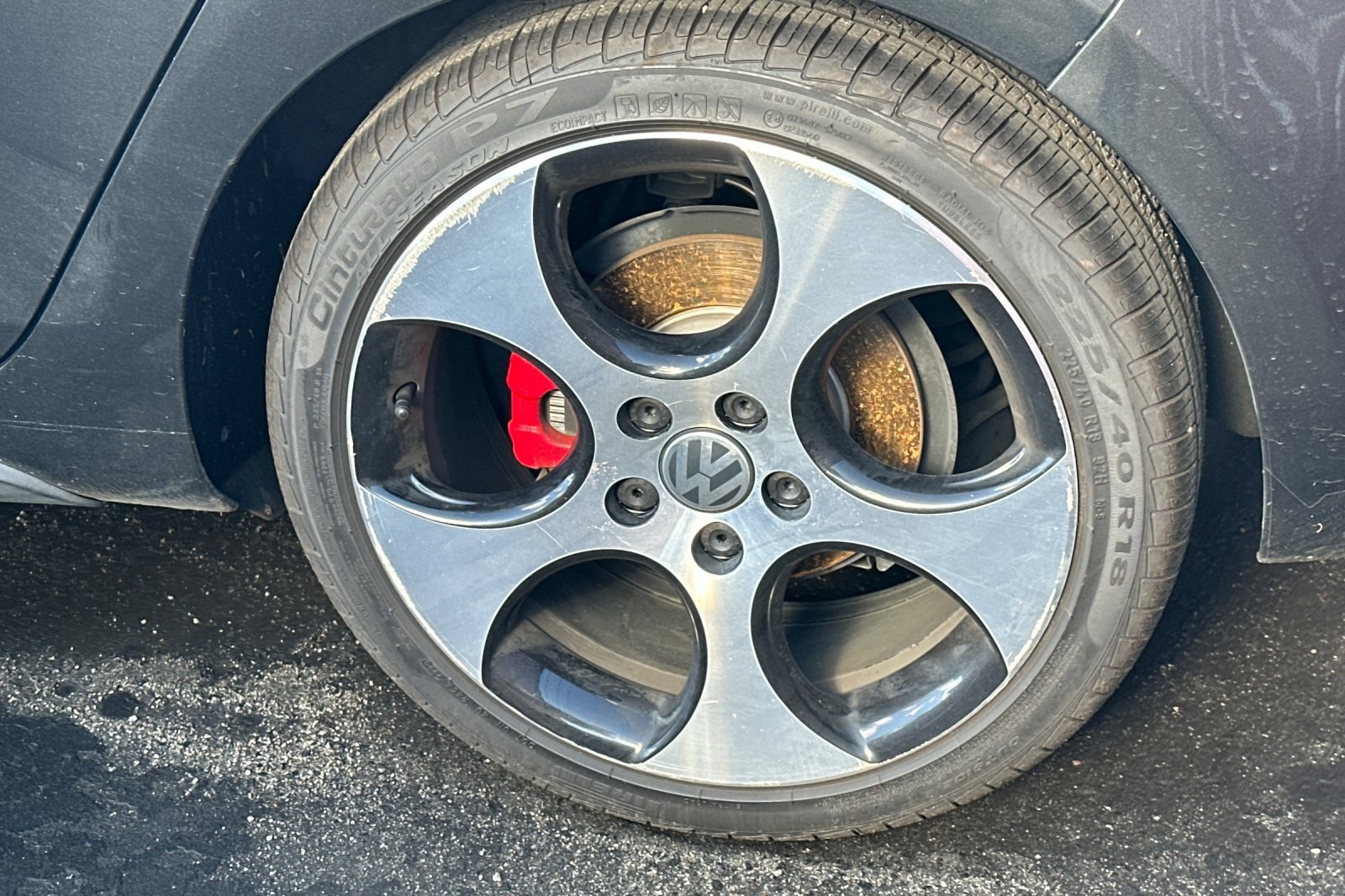 Used 2013 Volkswagen Golf 4-Door image 7