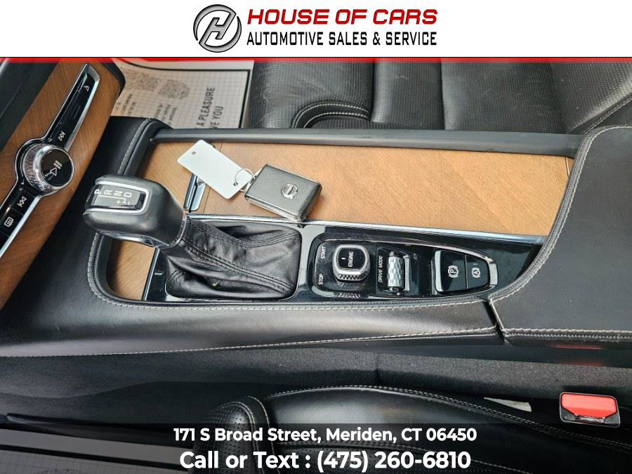 Used 2016 Volvo XC90 T6 Inscription w/ Vision Package image 37