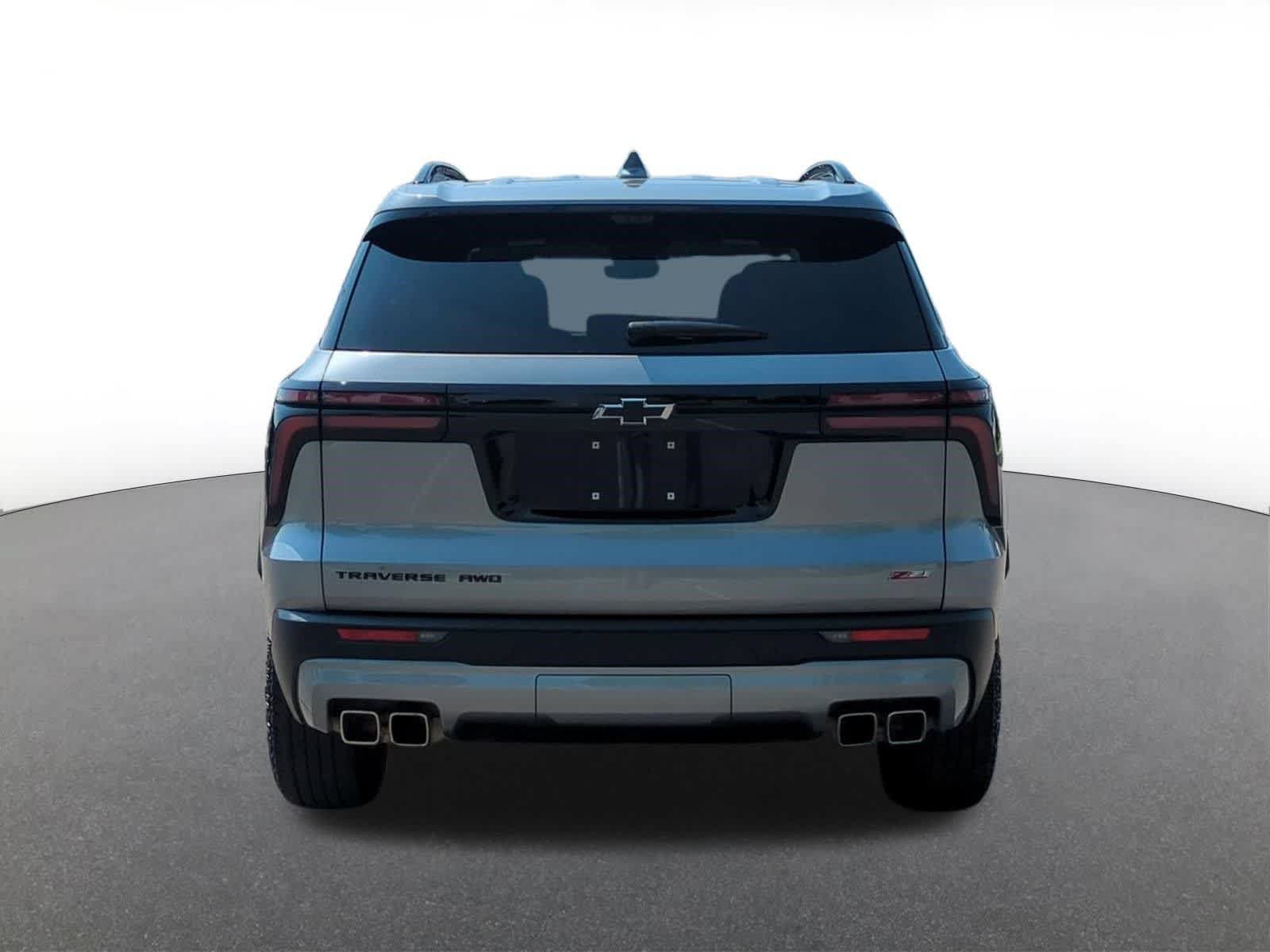 Used 2025 Chevrolet Traverse Z71 w/ Enhanced Driving Package AWD/4WD image 5