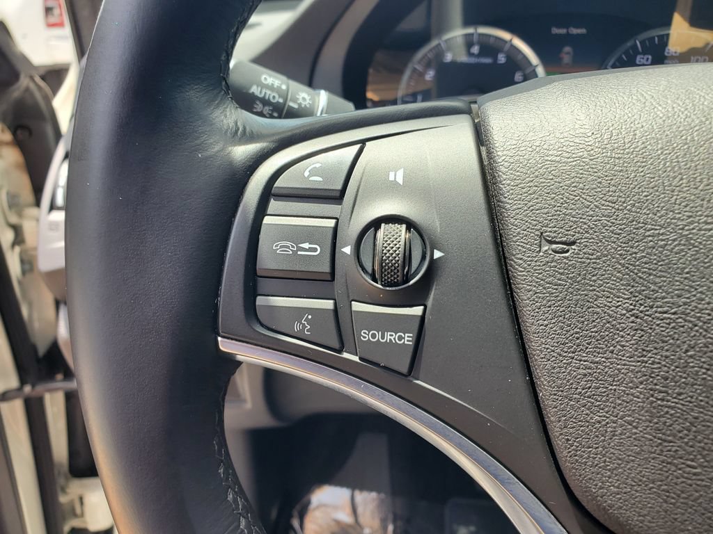 Used 2017 Acura MDX FWD w/ Technology Package image 23