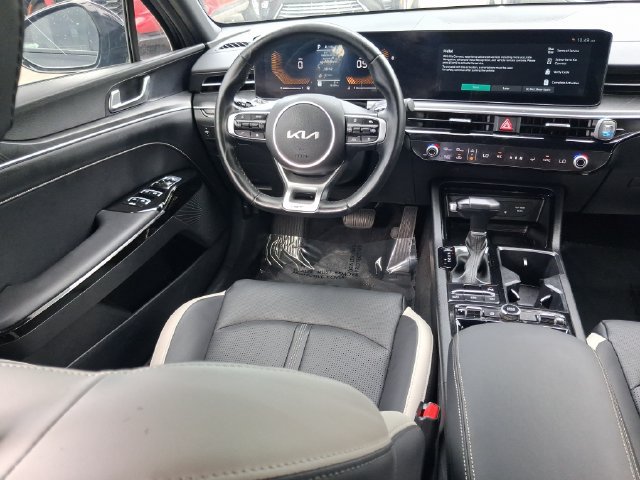 Used 2025 Kia K5 GT-Line AWD/4WD image 8