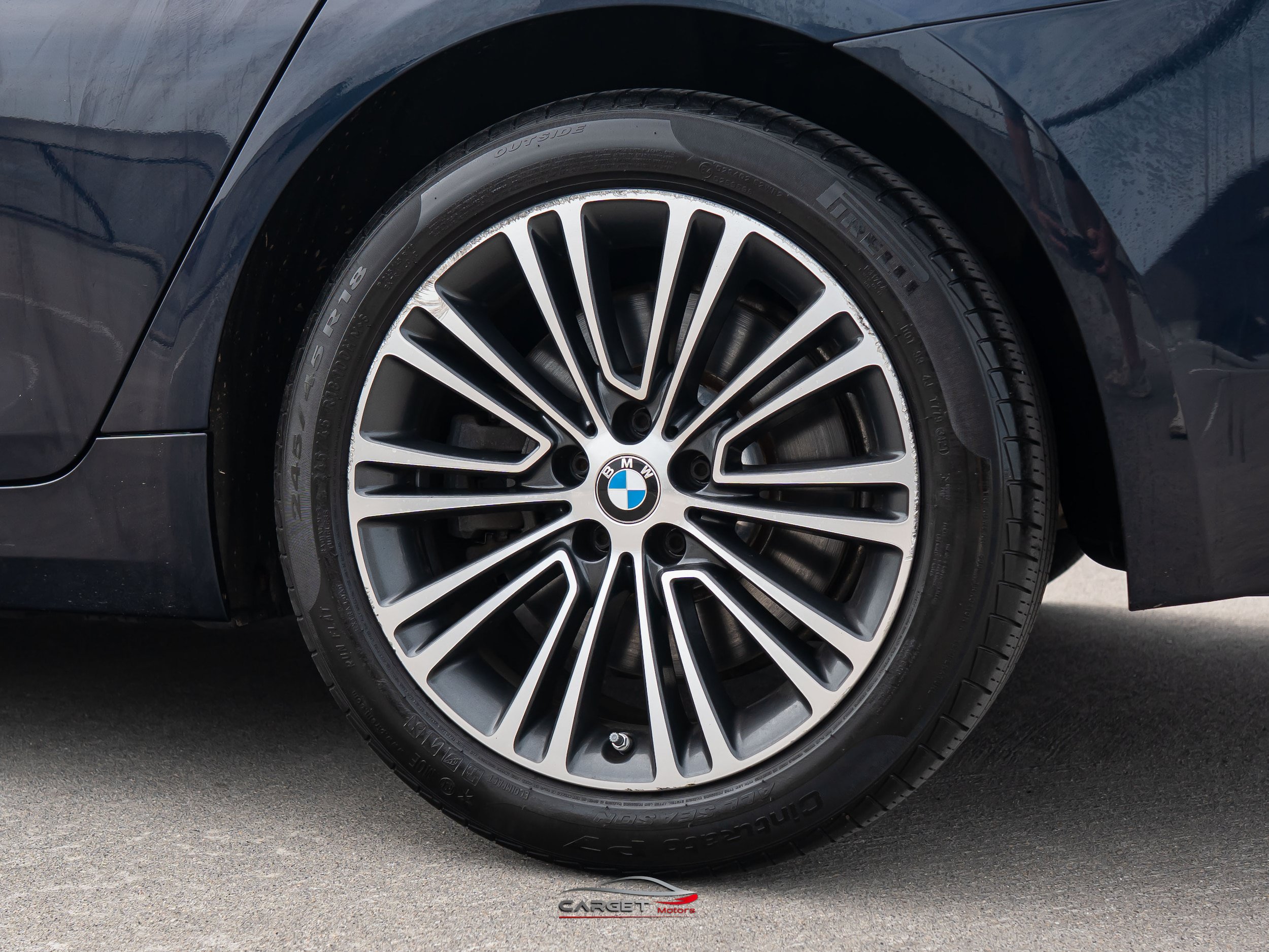 Used 2017 BMW 540i xDrive AWD/4WD image 12