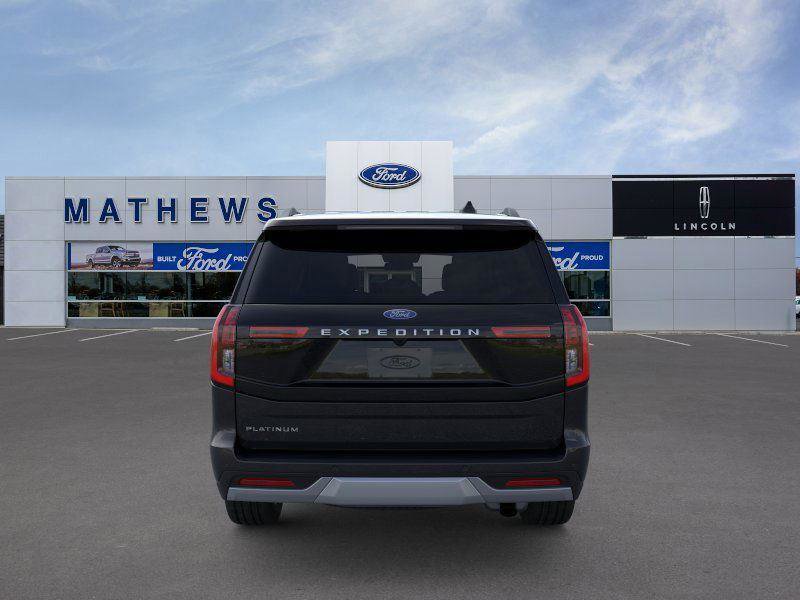 New 2025 Ford Expedition Platinum w/ Driver's Package image 5