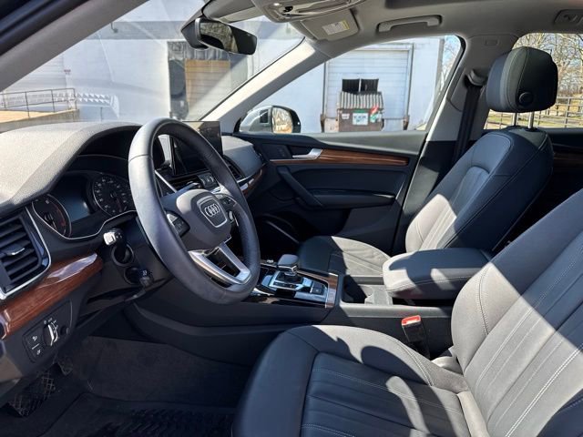 Certified 2023 Audi Q5 2.0T Premium w/ Convenience Package image 18